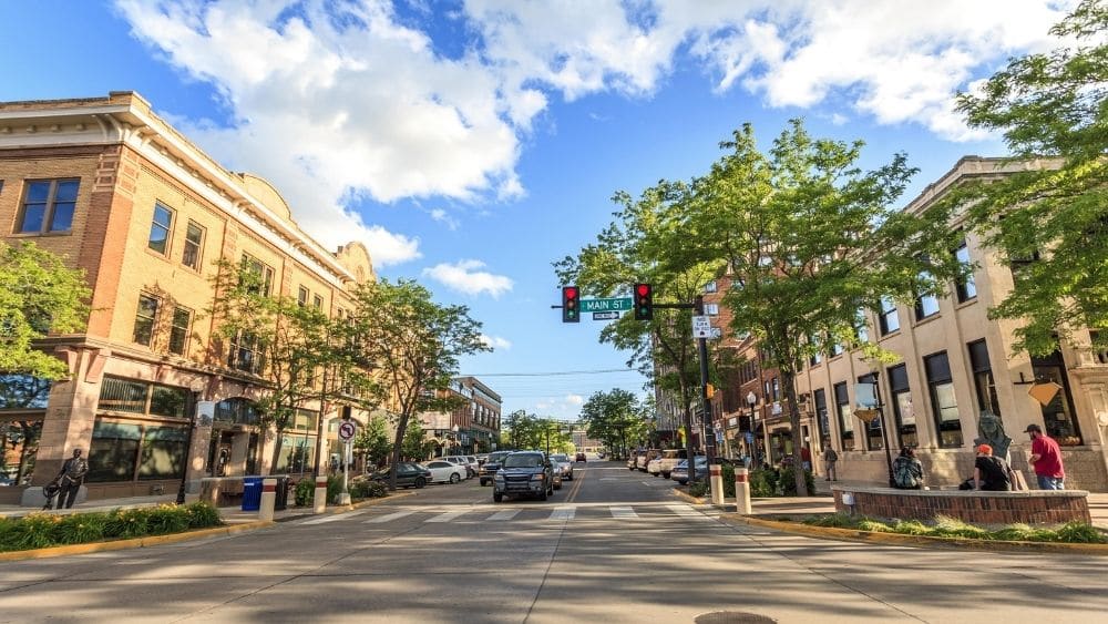 The 10 Best Places to Retire in South Dakota - NewHomeSource