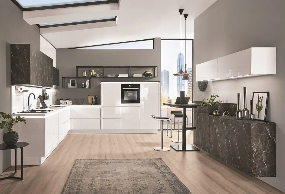 Modern kitchen area with Nobilia FlexMotion lifting table