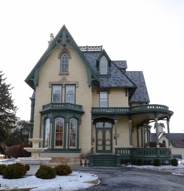 Home Style Guides: Victorian Architecture - NewHomeSource