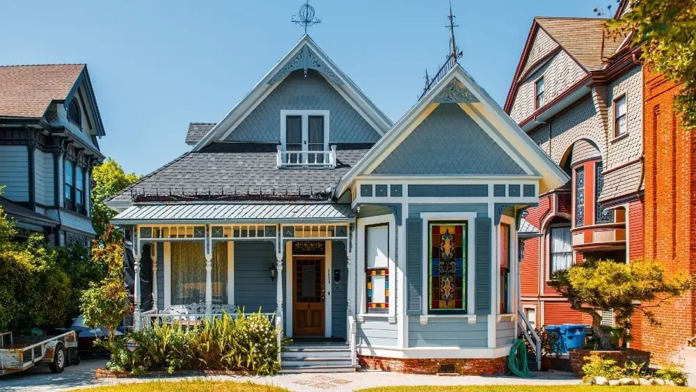 Queen Anne Style Homes What Makes This Style So Unique?