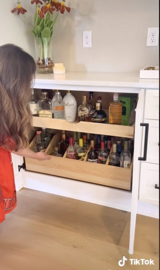 bar with pull out storage